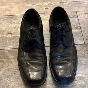 Clarks Black Leather Oxfords